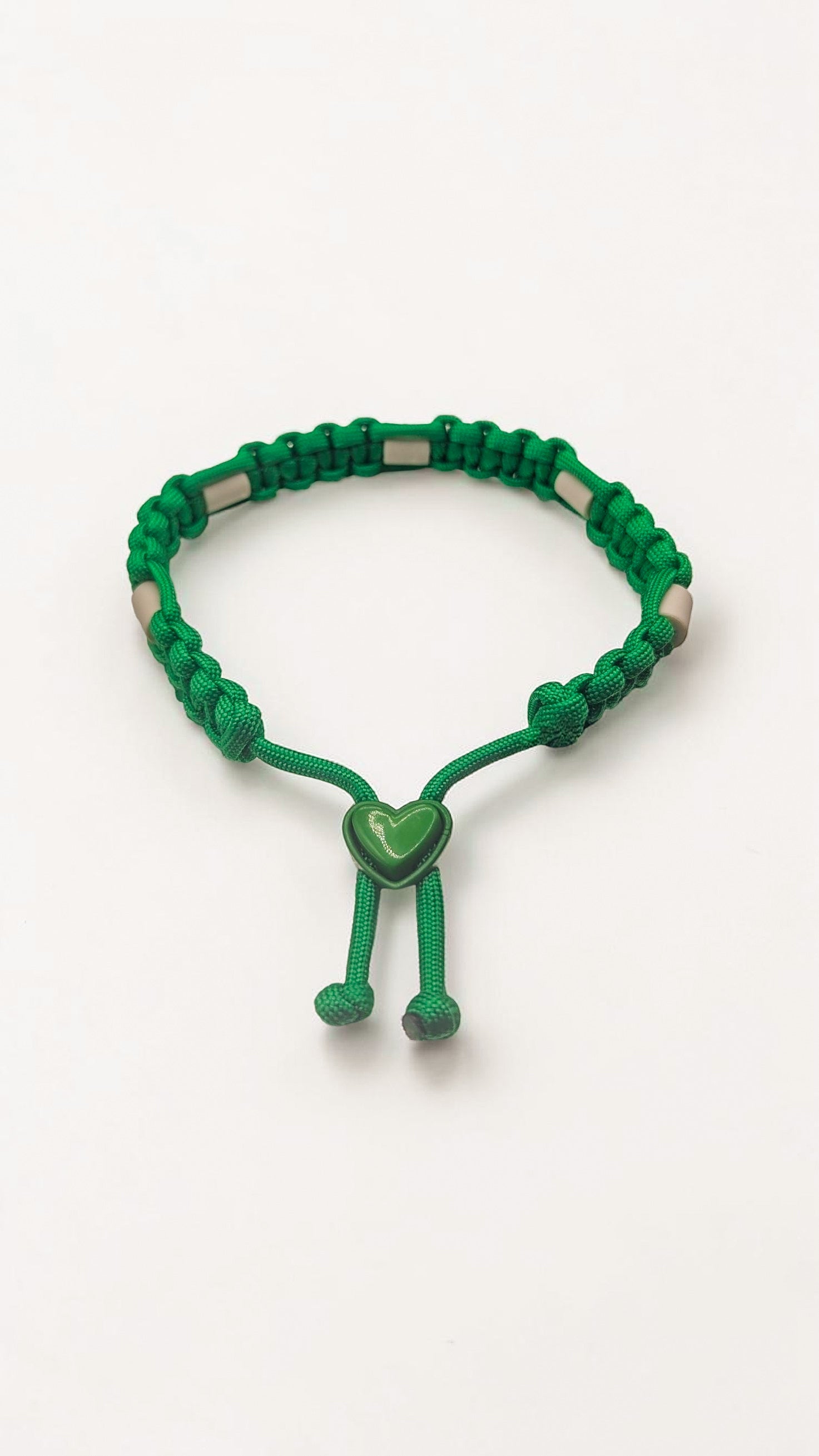 Anti-tiques en paracord